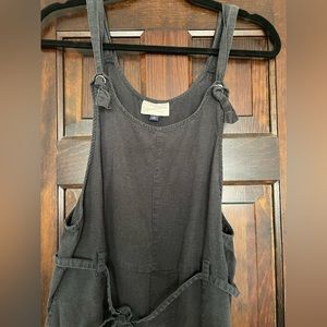 MOVING SALE universal thread linen shortall
